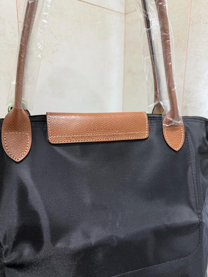 Longchamp