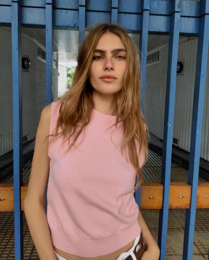 Топ розовый