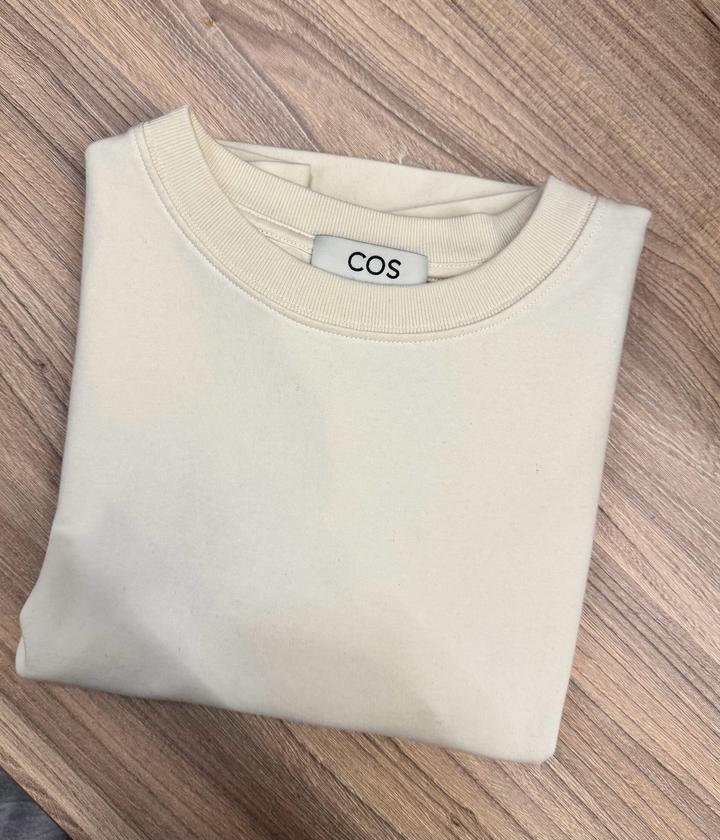Футболка COS