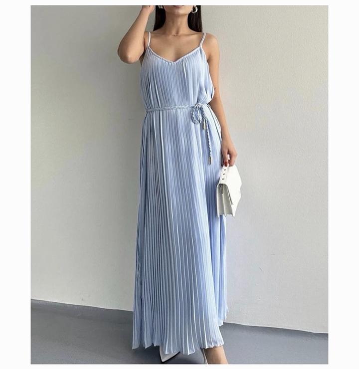 Продам платье нежно голубого цвета