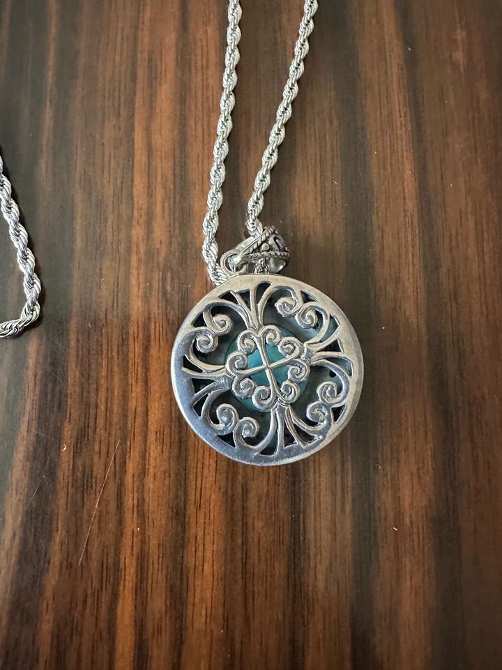 Колье с ларимаром