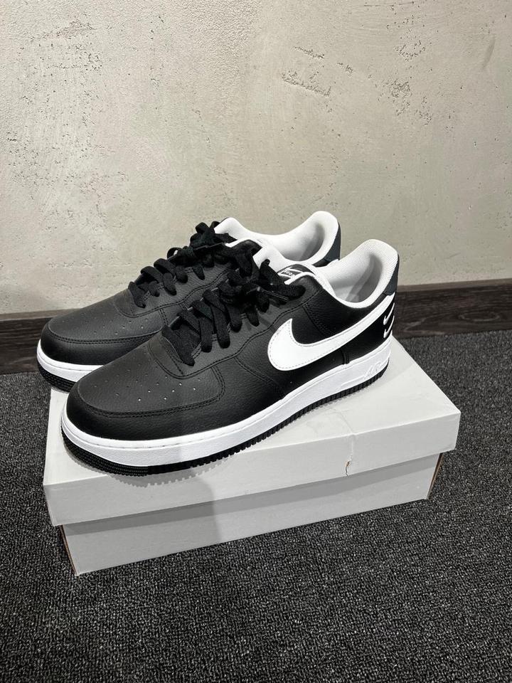 Кроссовки Nike