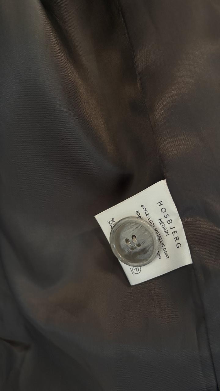 Металлическое пальто Hosbjerg