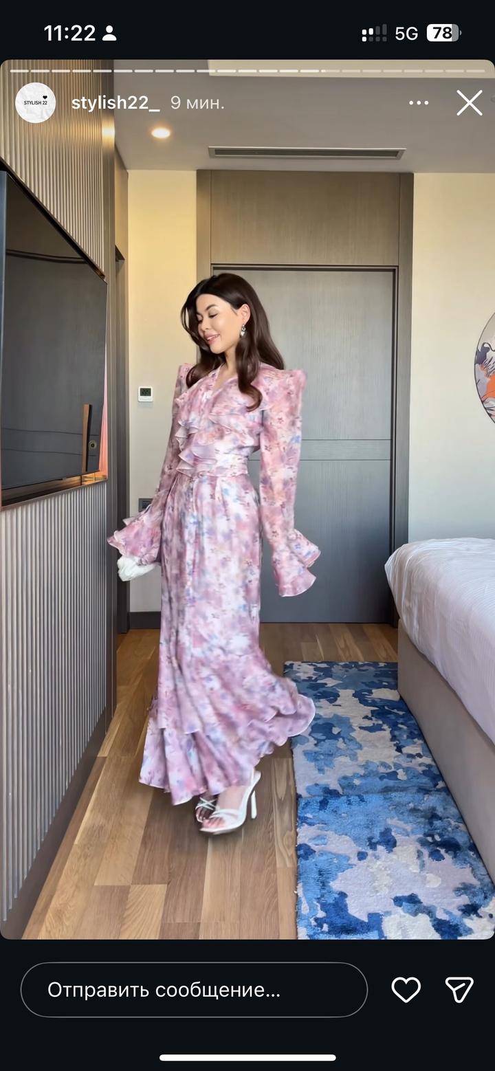 Платье от Stylish