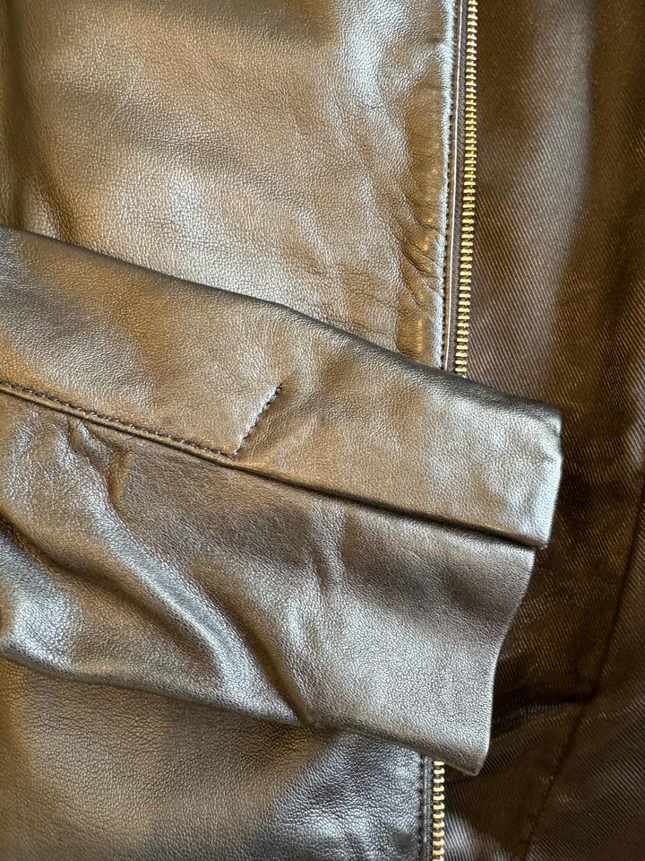 Куртка из натуральной кожи Манго! Размер Xs-s