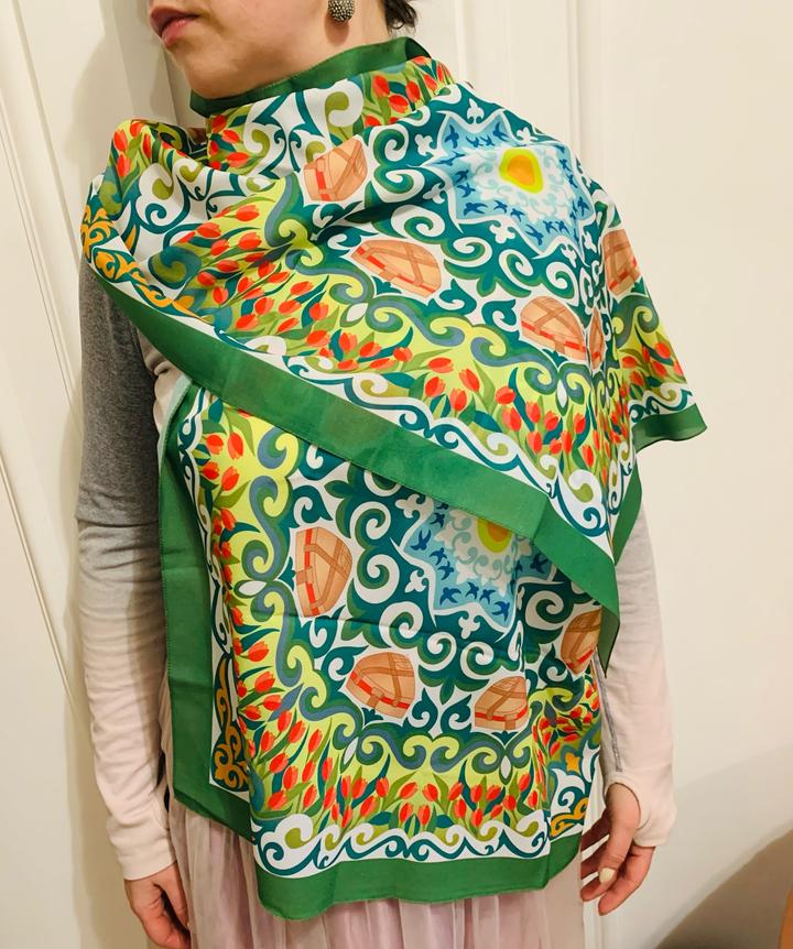 Дизайнерский легкий шарф