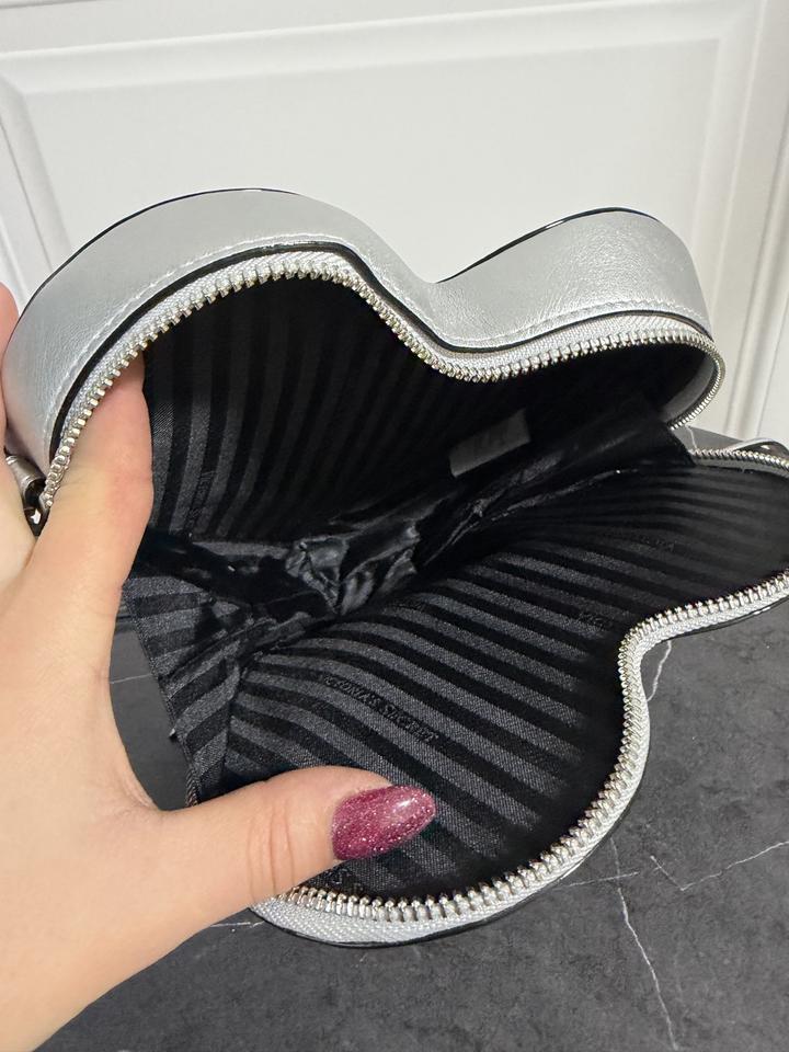 Сумка Victoria’s Secret в форме сердца