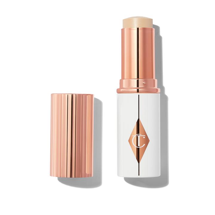 Charlotte Tilbury Unreal Skin Sheer Glow Tint тональный крем