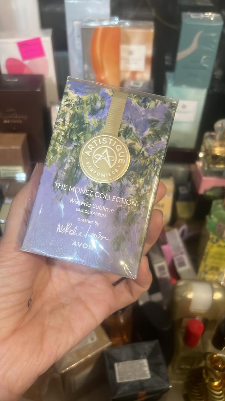 Avon Artistigue the moment collection wisteria sublime