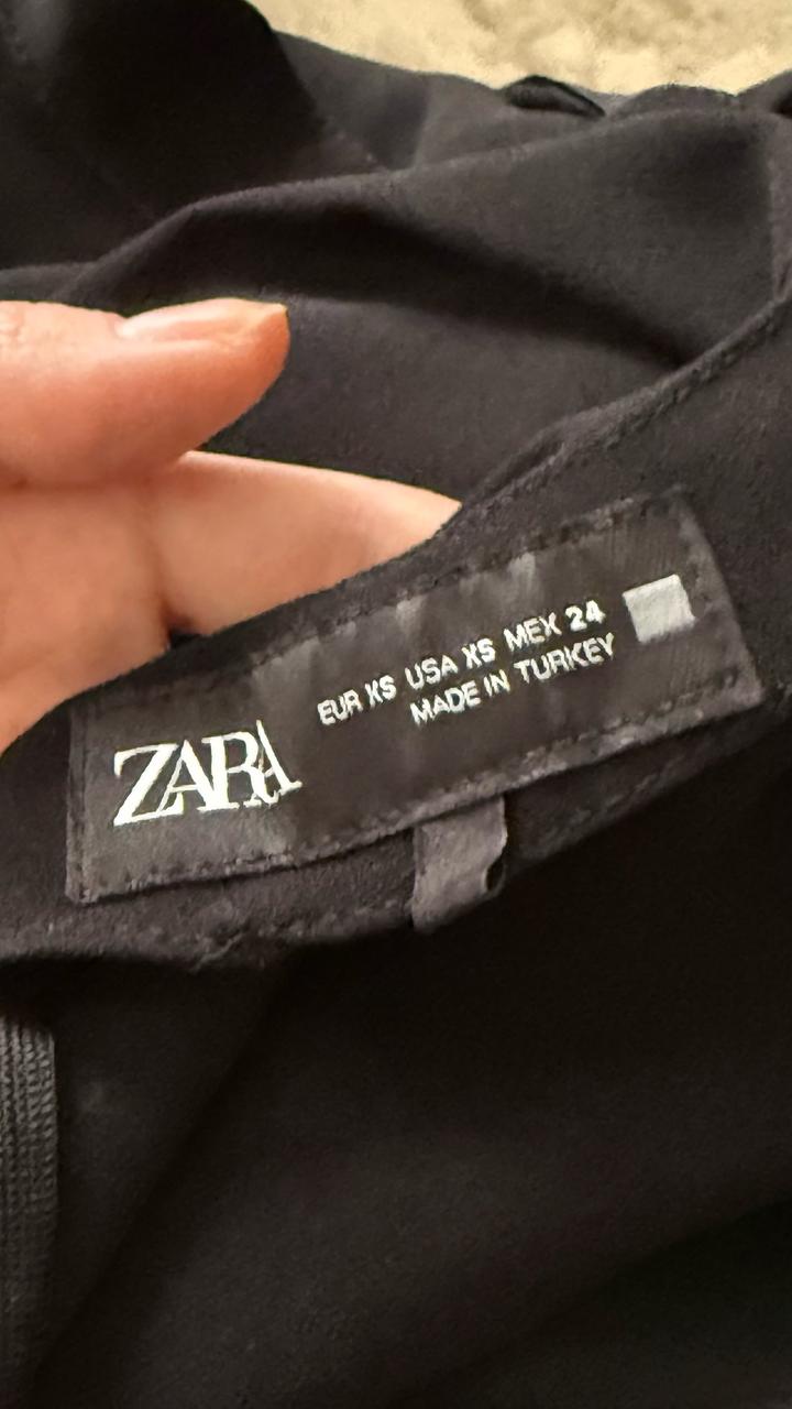 Чёрное платье Zara