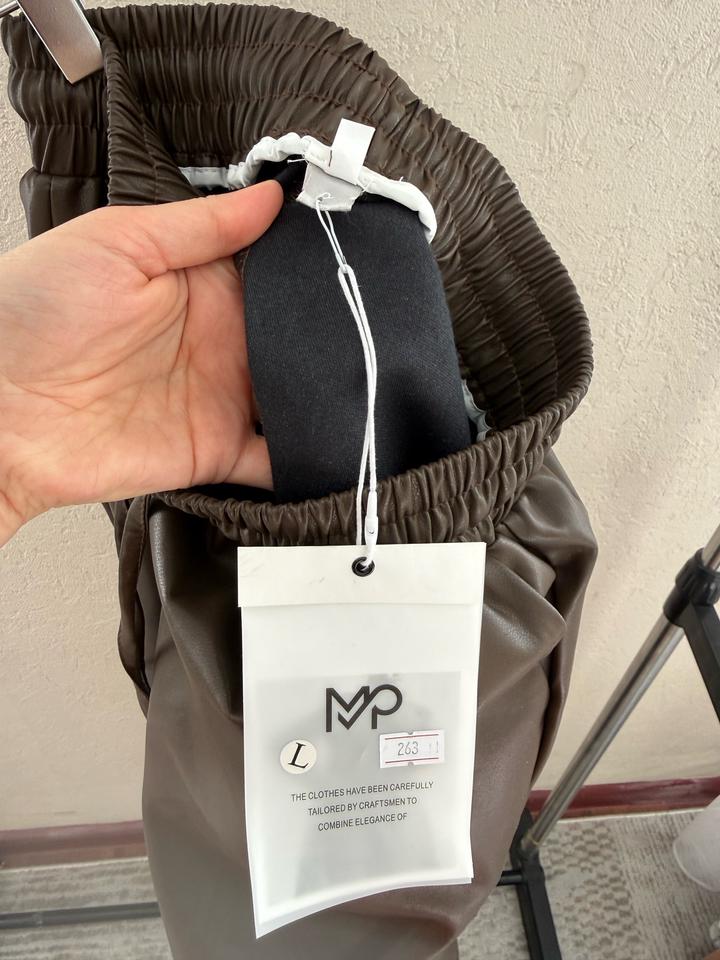 Брюки из эко кожи