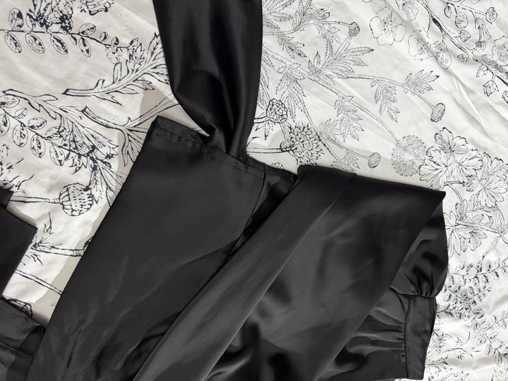 Близка из атласа