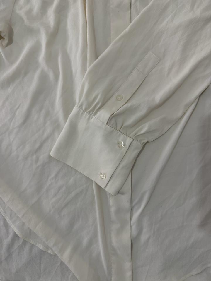 Рубашка H&M размер m но подходит и на l