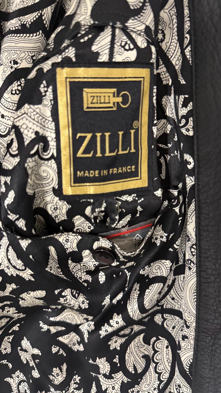 Черный кожаный плащ от Zilli