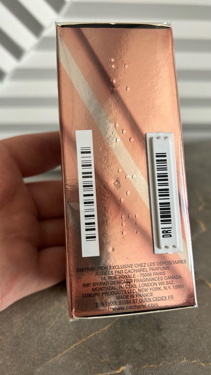 Парфюм Cacharel