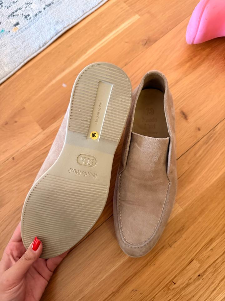 Замшевые полусапожки