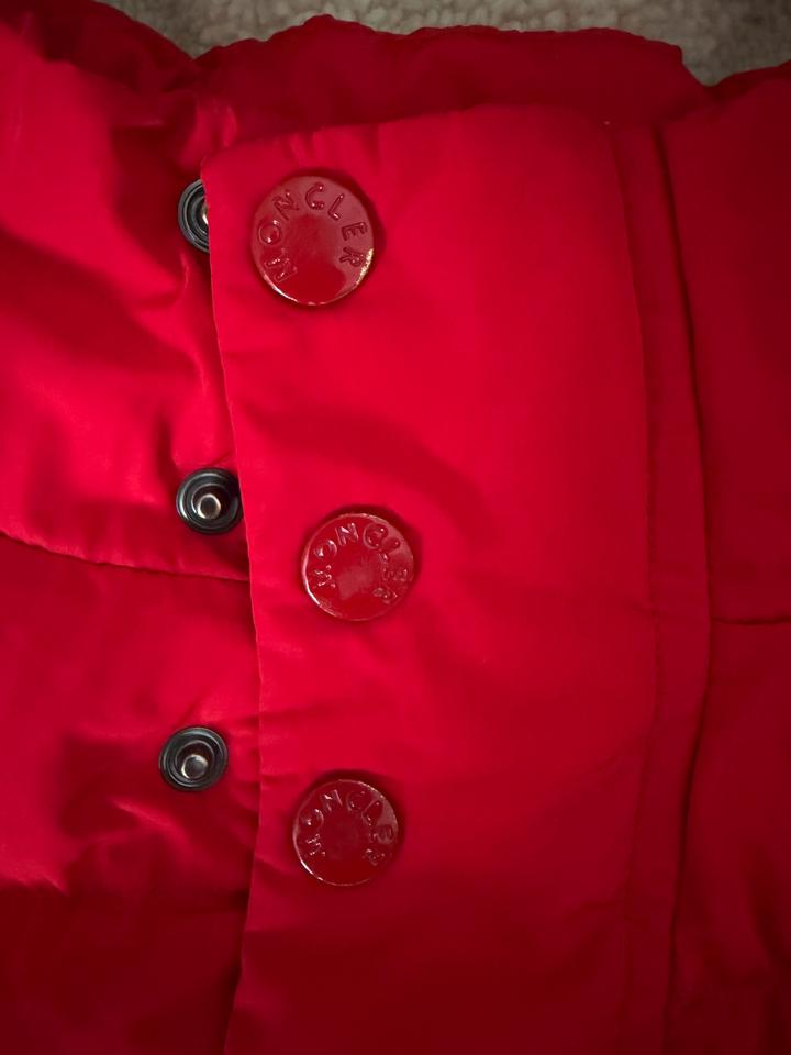 Детский пуховик Moncler Enfant