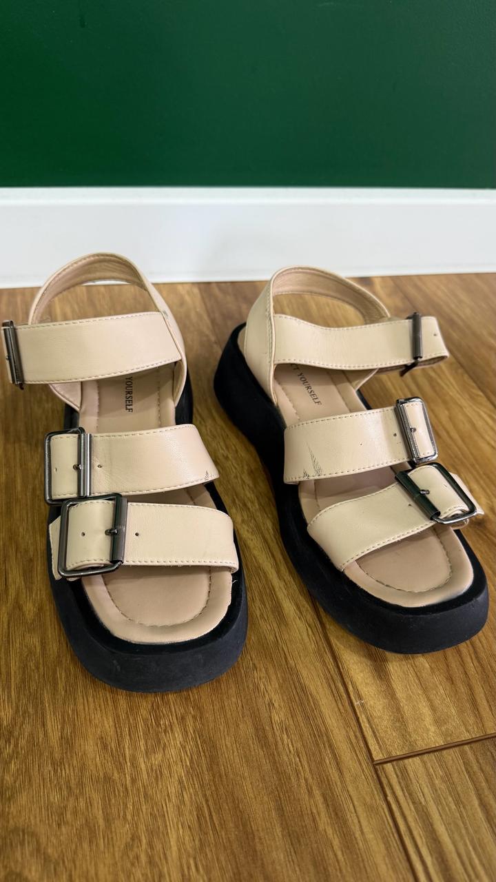 Сандали из натуральной кожи