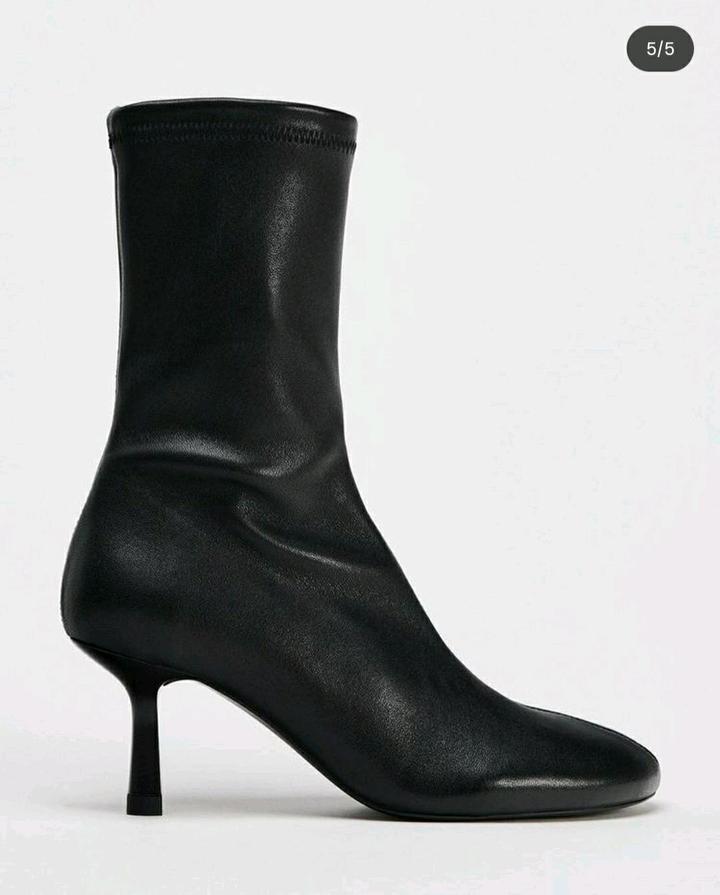 Кожаные ботильони Zara