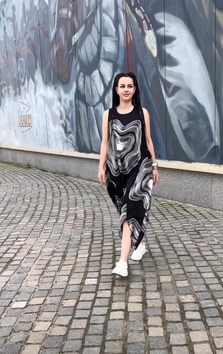 Комбинезон летний, подходит для беременяшек