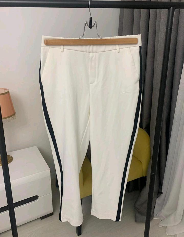 Брюки Zara