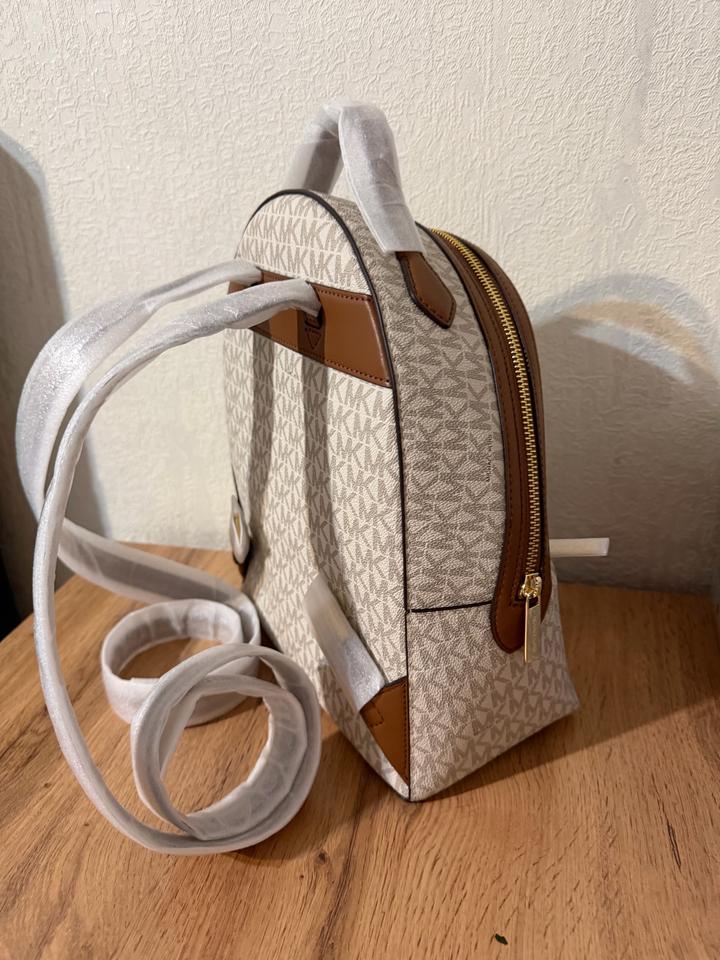 Рюкзак Michael Kors