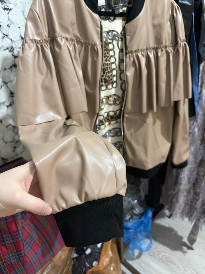 Бомбер на подкладе