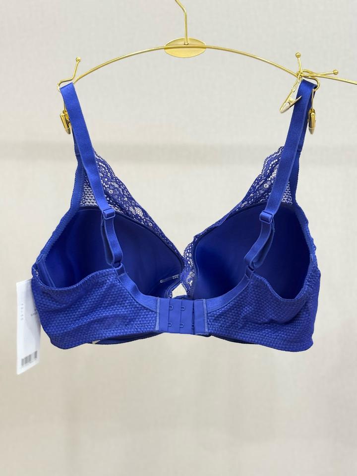 Бюстгальтер, Passionata