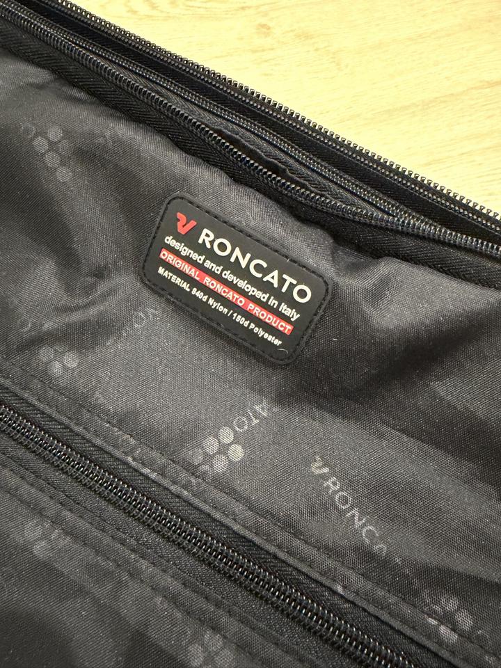 Продам портплед-чемодан Roncato (Италия)