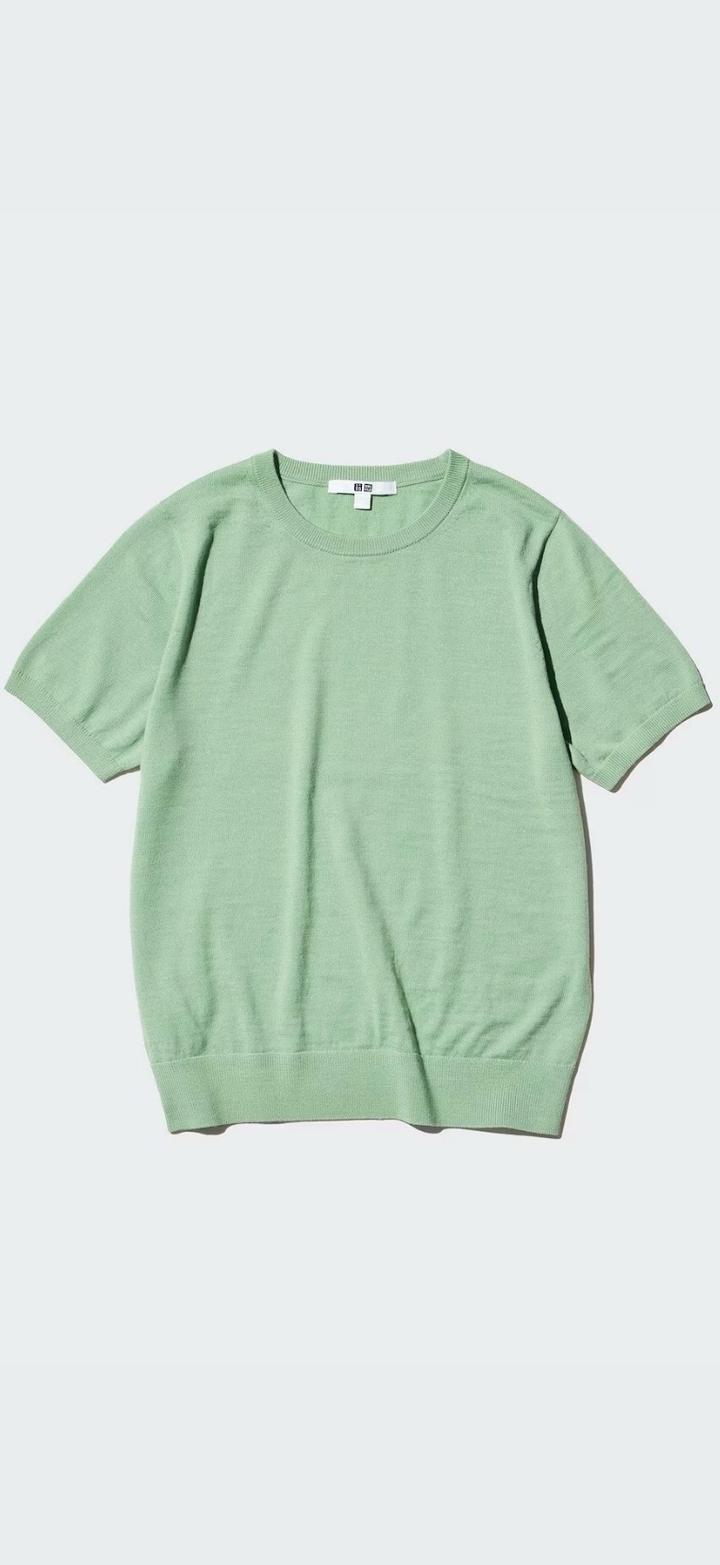 Шерстяная футолка Uniqlo