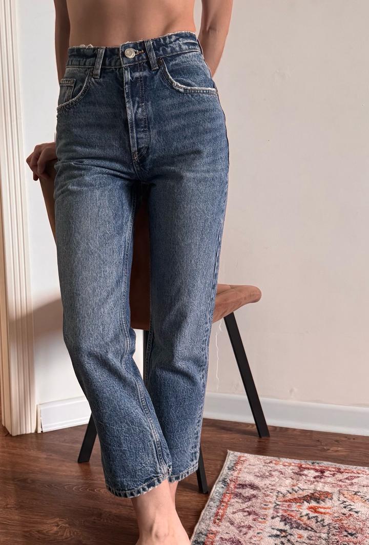Джинсы zara