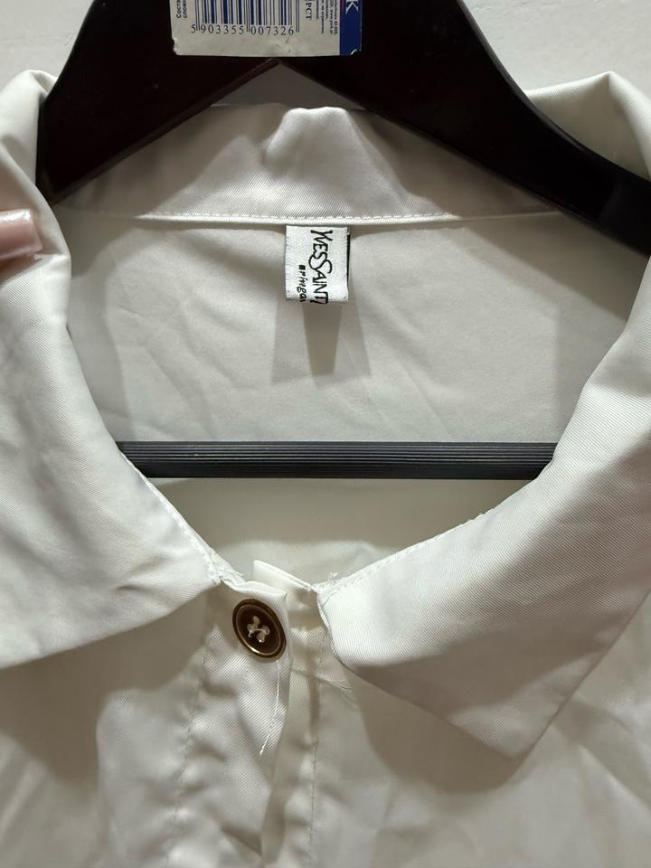 Белая рубашка