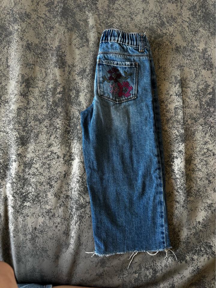 Джинсы Zara