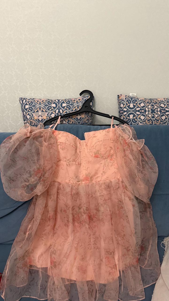 Платье розовое вечернее