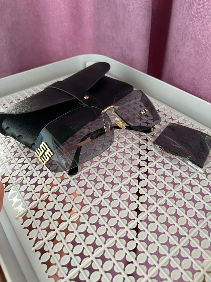 Miumiu очки