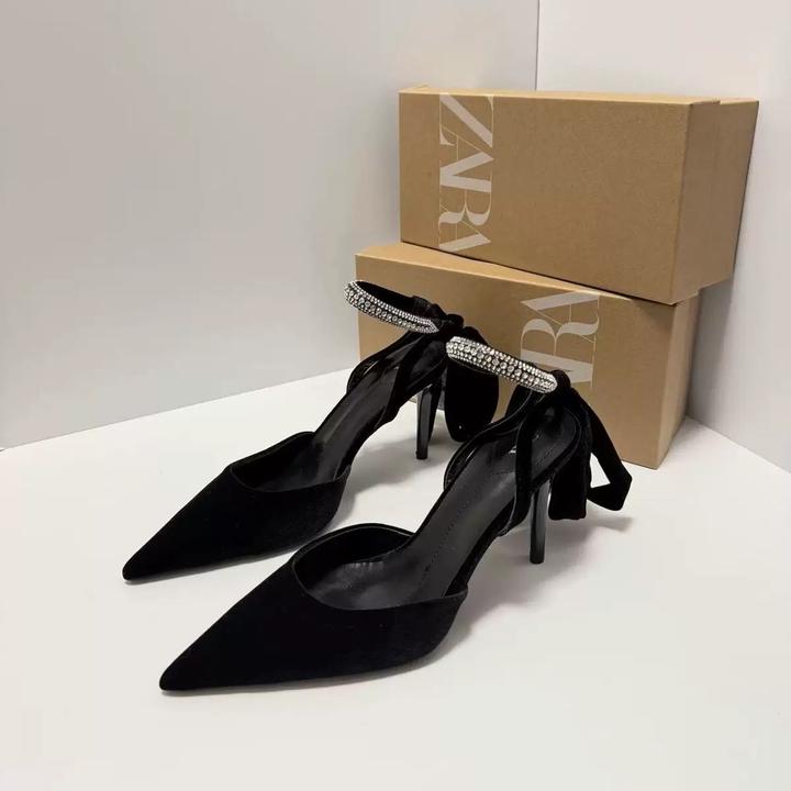 Новые босоножки 38