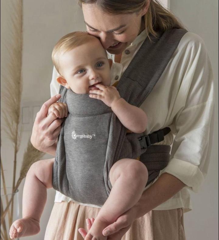 Ergobaby Embrace Heather Grey
