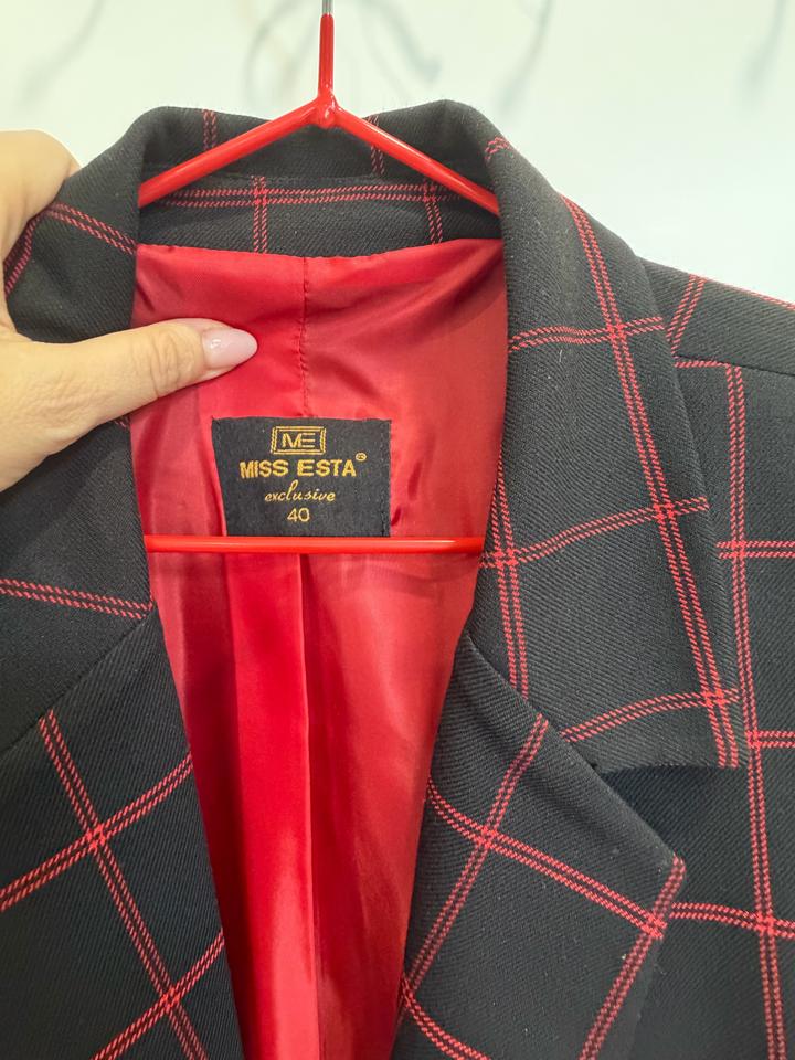 Пиджак в клетку MissEsta