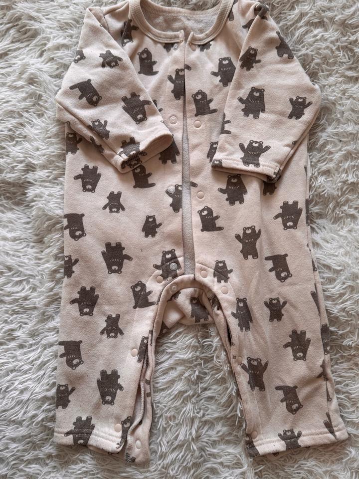 Продам лот теплых домашних вещей размер 74-80