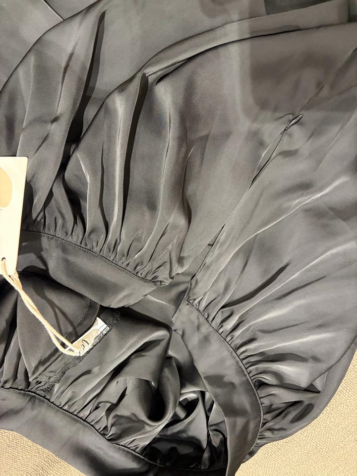 Юбка черная AKCHINA