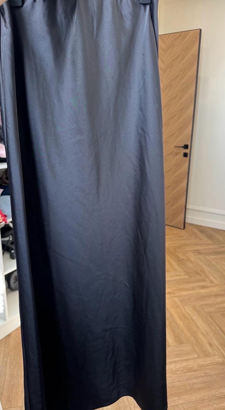 Атласная юбка новая