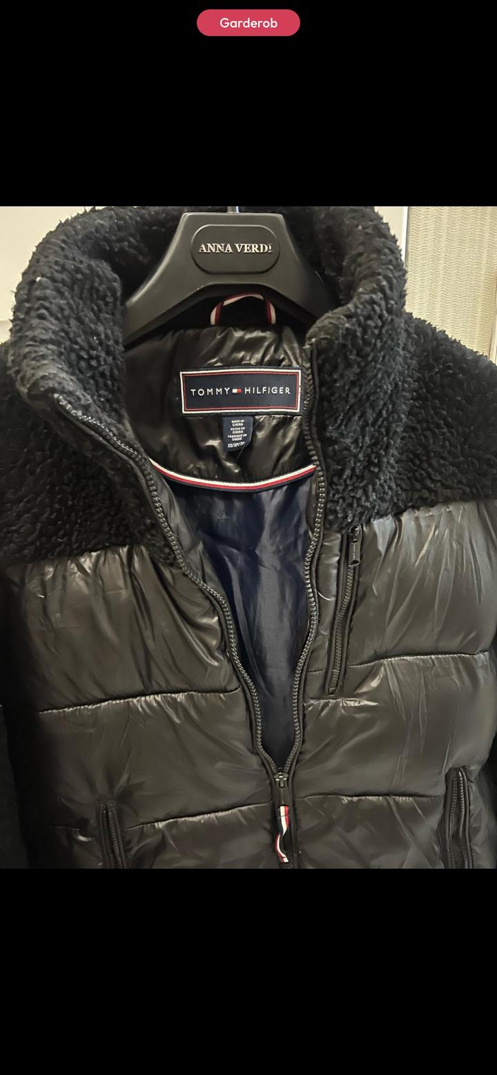 Куртка Tommy Hilfiger осенняя