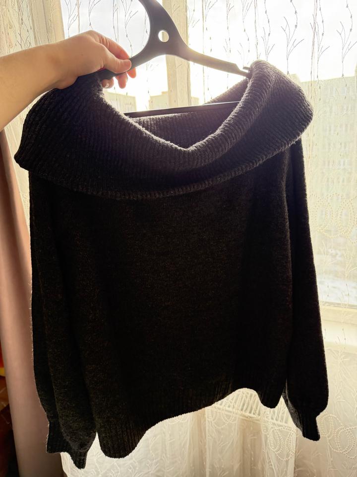 2 зимних свитера