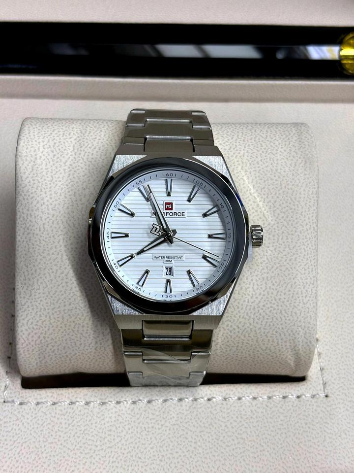 Мужские часы NAVIFORCE