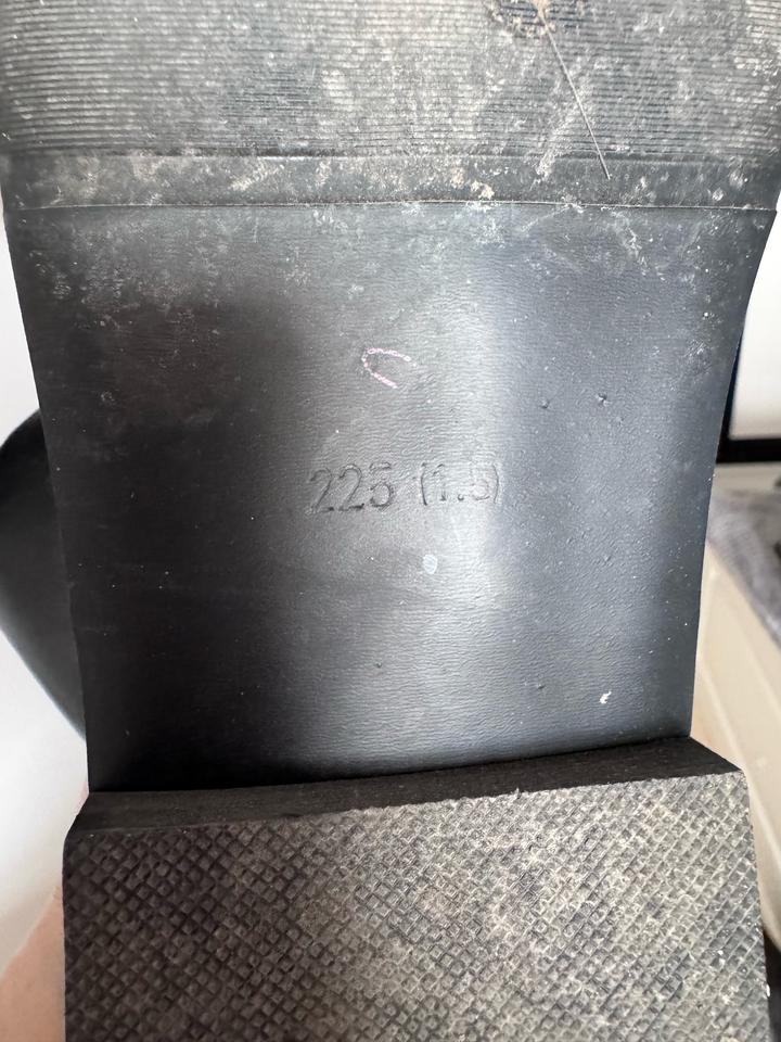 Продам осенние сапоги ботфорты