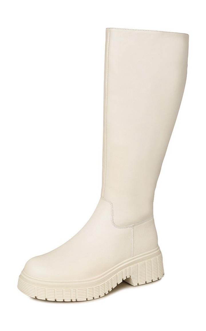 Белые сапоги