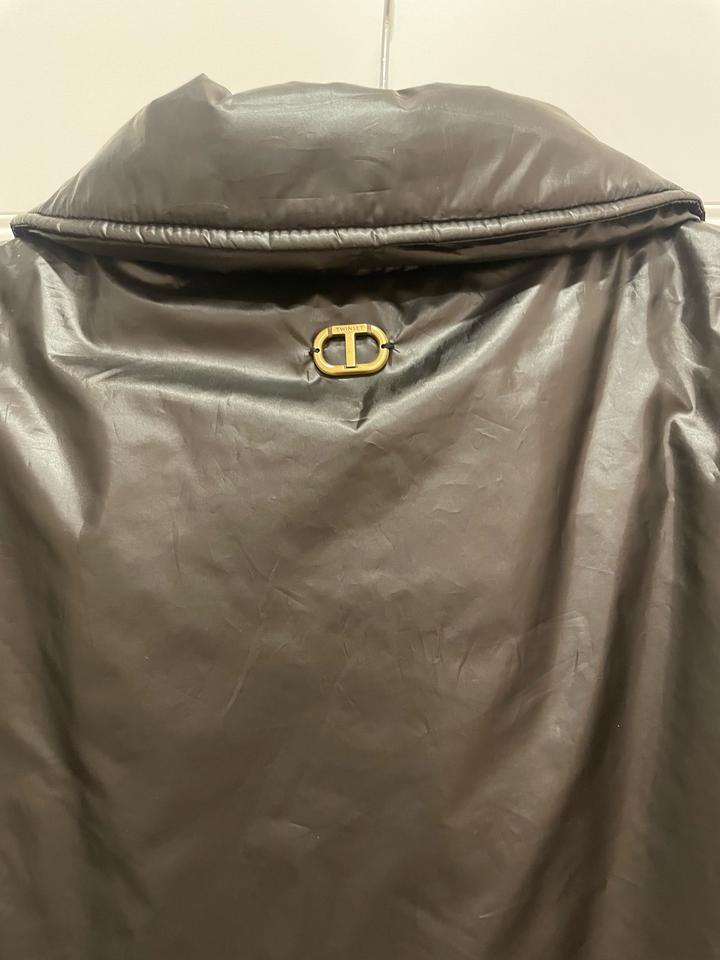 Утепленный плащ