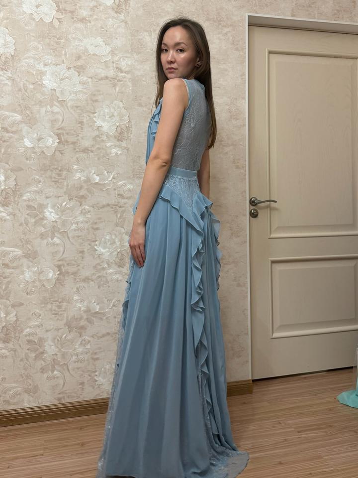 Платье вечернее