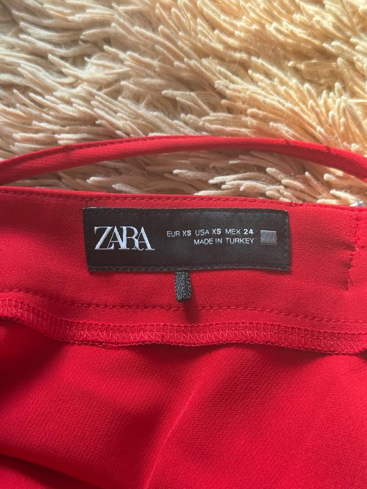 Красное платье ZARA мини