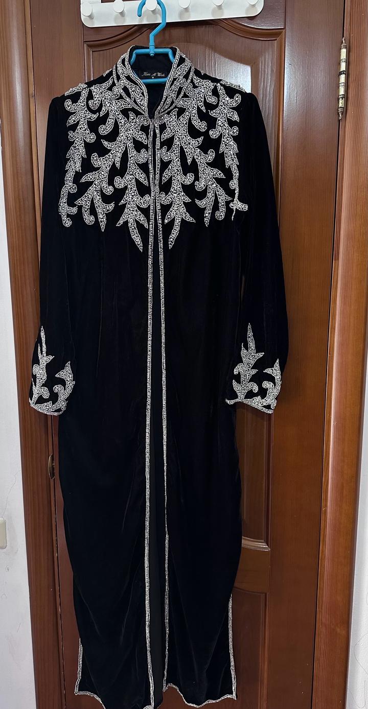 Абая бархатная noor